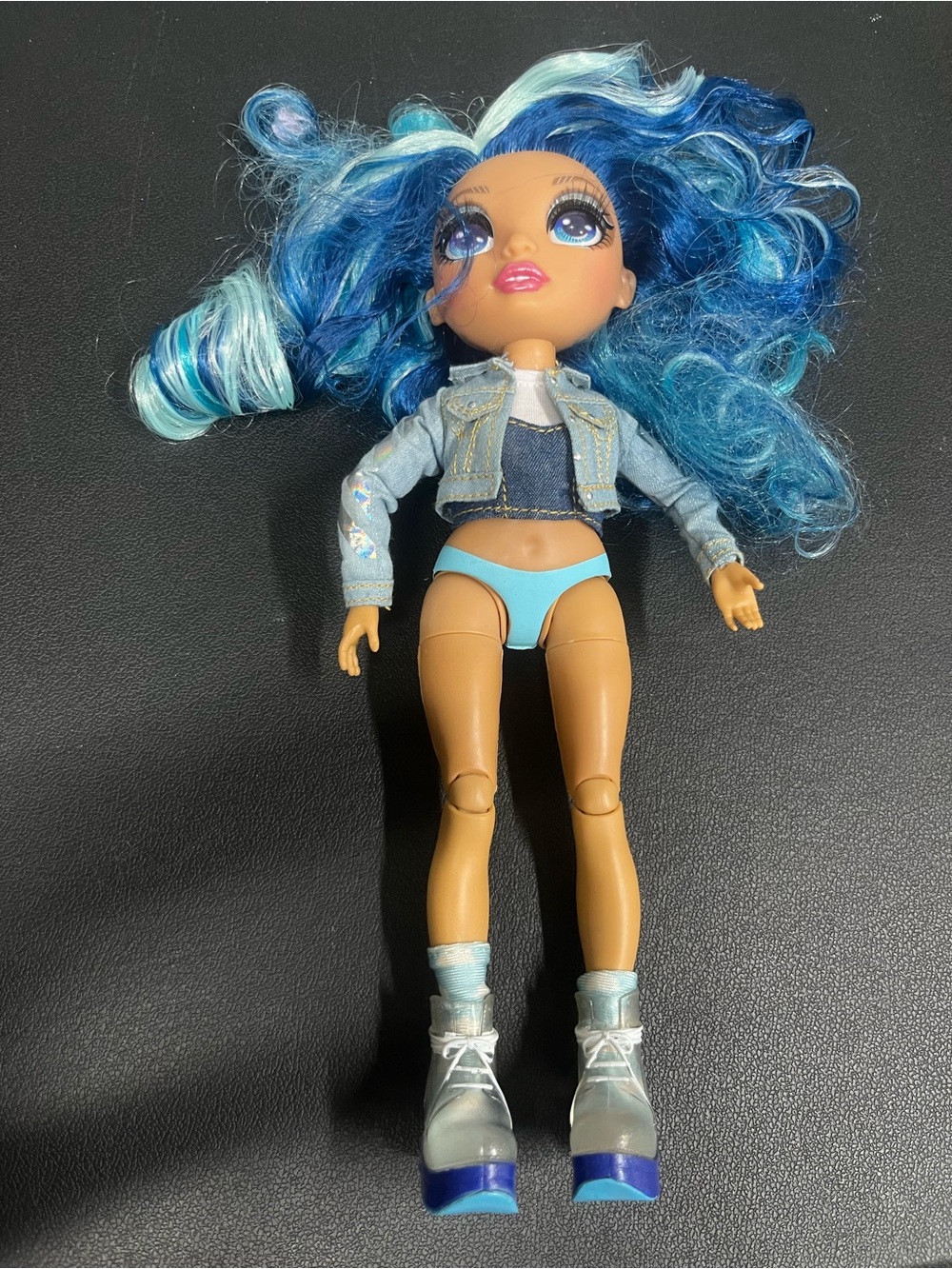 Rainbow High Skyler Bradshaw Fashion Doll Series 1